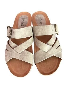 Eurosoft Gwenda Sandals Taupe Faux Suede Memory Foam Cork Heel Sz 9.5